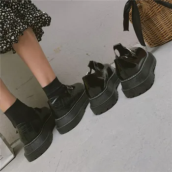 Mici pantofi de piele de sex feminin Britanic vânt 2019 vara noi Mori fată Japoneză negru salbatic retro pantofi Mary Jane cuvânt catarama